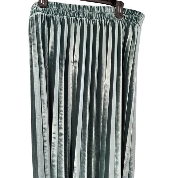 Velvet Skirt Womens Long XL Green Pleats On 34th Whimsigoth Fairy Boho Holiday - Picture 4 of 6